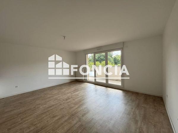 Location Appartement 3 pièces 72.72 m² - RUE ARLETTE REMIA COUDRON Reims 51100