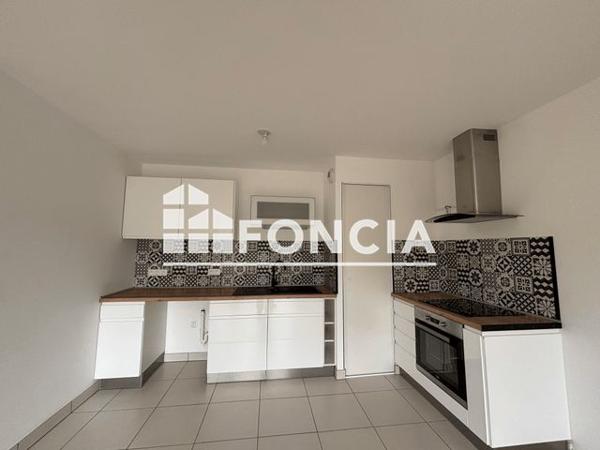 Location Appartement 3 pièces 72.72 m² - RUE ARLETTE REMIA COUDRON Reims 51100