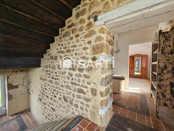 Maison 8 pièces 6 chambres avec terrain- (71230)