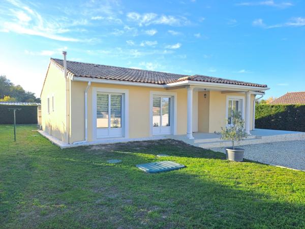 Maison contemporaine d’environ 130 m², 5 pièces - SAINT LOUBES (33) -