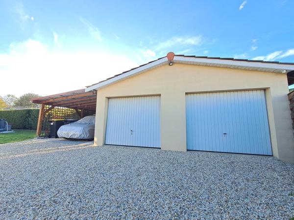 Maison contemporaine d’environ 130 m², 5 pièces - SAINT LOUBES (33) -