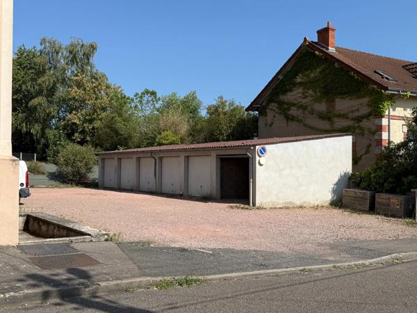 Exclusivité Capifrance - Immeuble de rapport à vendre PARAY LE MONIAL (71)