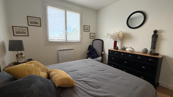 Cusset (03300) Cusset - Maison individuelle entièrement rénovée sous-sol complet garages jardin