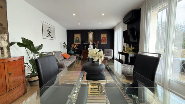 Cusset (03300) Cusset - Maison individuelle entièrement rénovée sous-sol complet garages jardin