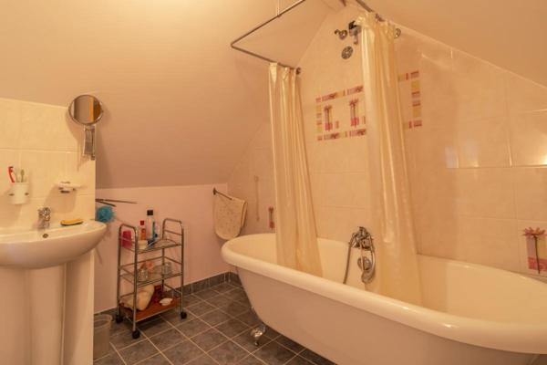 Maison Dun Le Poelier 8 pièce(s) 161.84 m2