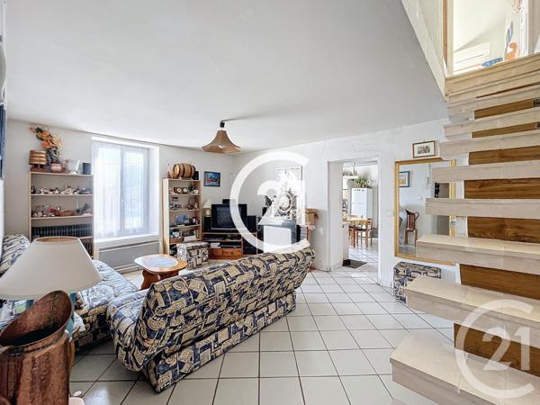 Maison à vendre  12 pièces - 317 m2 COGNAC - 16