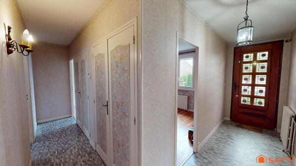 Maison sur sous sol SAINT JEAN D’ANGÉLY - CENTRE