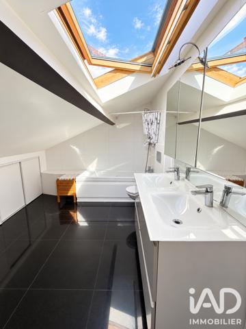 Maison à vendre 9 pièces 243 m² Corbeil-Essonnes