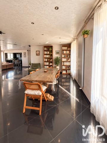 Maison à vendre 9 pièces 243 m² Corbeil-Essonnes