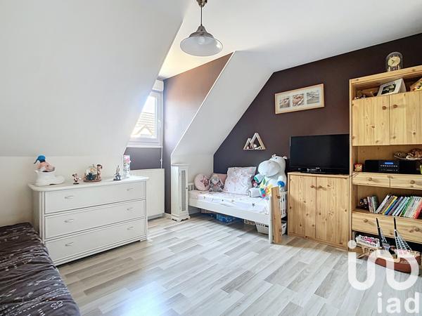 House for sale 6 rooms 110 m² Pontault-Combault