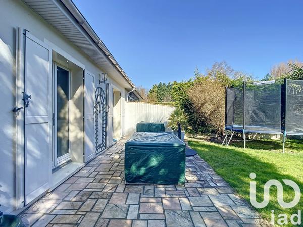 House for sale 6 rooms 110 m² Pontault-Combault