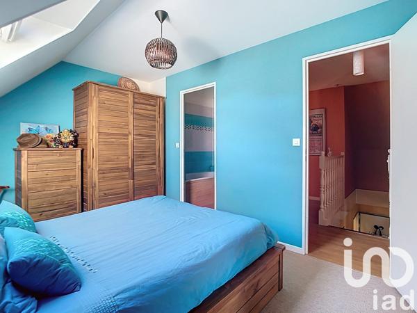 House for sale 6 rooms 110 m² Pontault-Combault