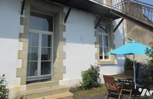 TRES BEAU T2 + 2 PARKINGS