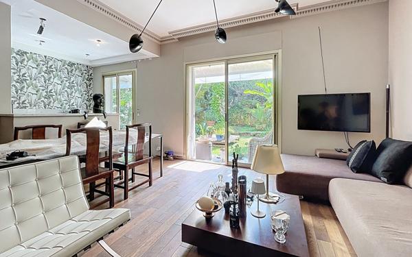 Appartement à vendre    2 pièces • 61,72 m2 Nice