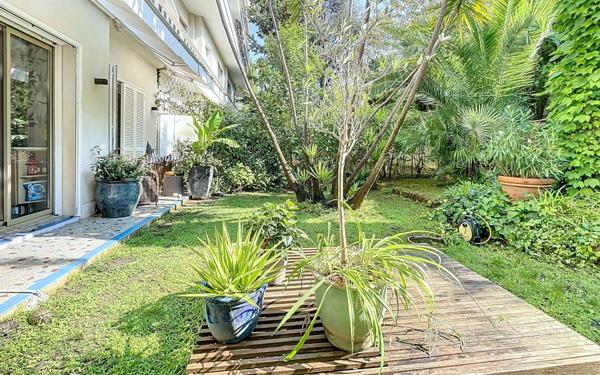 Appartement à vendre    2 pièces • 61,72 m2 Nice