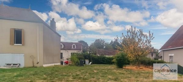 ✨ Maison avec terrain arboré – Fort potentiel après rénovation ✨