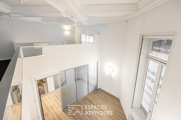 Duplex avec cachet XIXème siècle et intérieur moderne