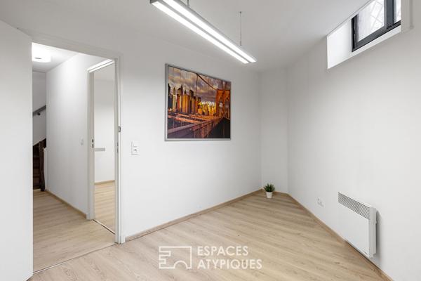 Duplex avec cachet XIXème siècle et intérieur moderne