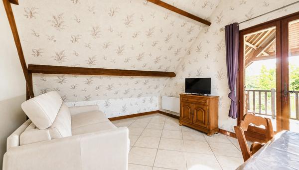 Ensemble immobilier proche ETREPAGNY