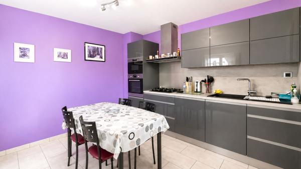 Ensemble immobilier proche ETREPAGNY
