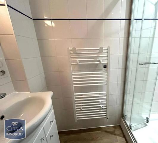 Appartement à louer 1 pièce La Rochelle (17000)