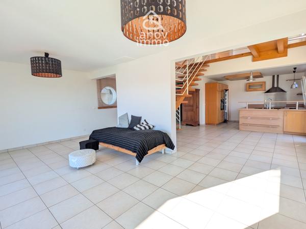 Maison 4 pièce(s) 3 chambre(s) 156 m²