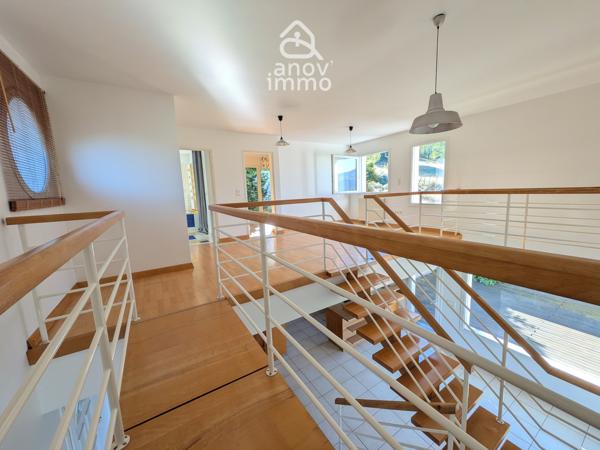 Maison 4 pièce(s) 3 chambre(s) 156 m²