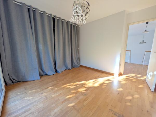 Maison 4 pièce(s) 3 chambre(s) 156 m²