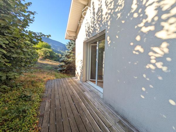 Maison 4 pièce(s) 3 chambre(s) 156 m²