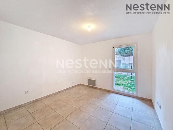 Appartement 3 pièces de 62 m2 en rez de jardin à Lunel