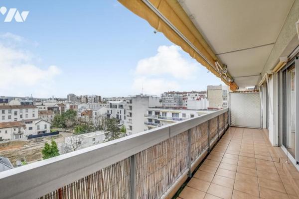 2 pièces avec large balcon et parking