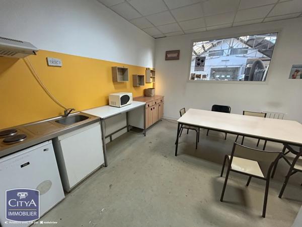 Immeuble à vendre 1207m² Poitiers (86000)