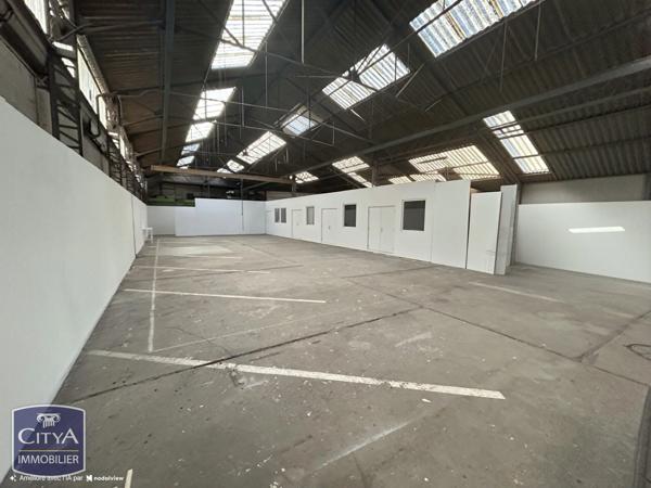 Immeuble à vendre 1207m² Poitiers (86000)