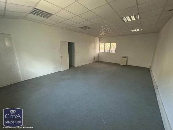 Immeuble à vendre 1207m² Poitiers (86000)