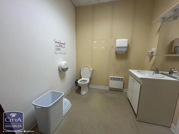 Immeuble à vendre 1207m² Poitiers (86000)
