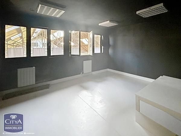 Immeuble à vendre 1207m² Poitiers (86000)
