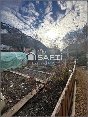 Maison centre ville avec jardin