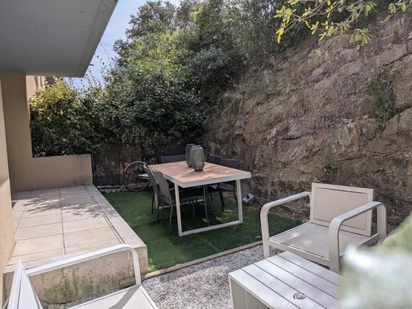 T2 avec JARDIN, TERRASSE & PARKING