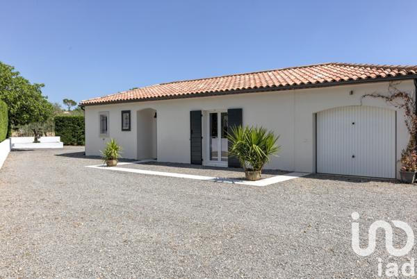 Maison 5 pièces de 120 m² à Saint-Cézaire-sur-Siagne (06530)