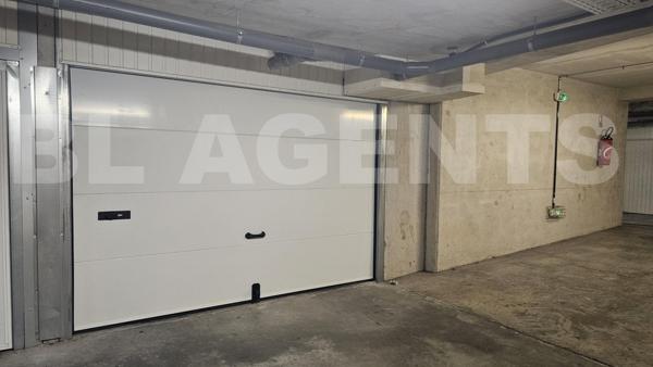 À VENDRE – Garage fermé 15 m² – Résidence sécurisée. Secteur la Fourragère 12ème