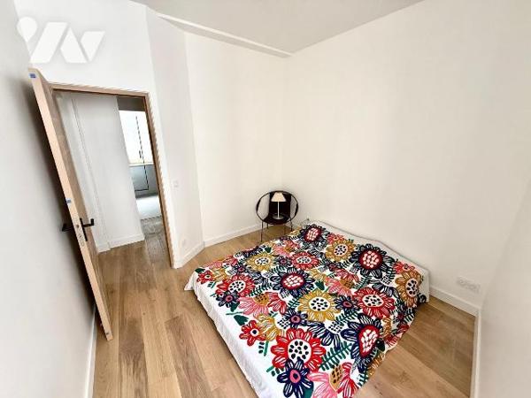 SAINT-MALO / INTRA-MUROS : Appartement T3 entièrement rénové, situé en plein coeur du centre hi...