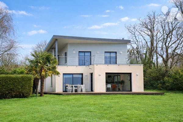 Magnifique propriété à BENODET avec vue mer