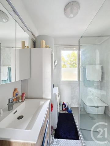 Appartement T4 à vendre  4 pièces - 66,64 m2 ALES - 30