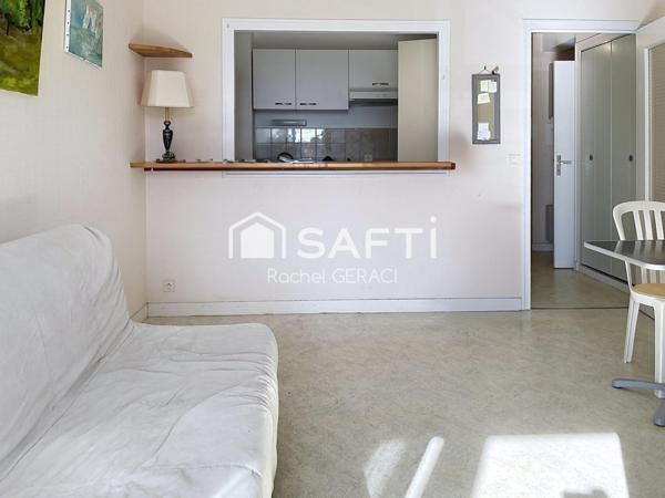 Appartement 2 pièces, balcon sud, place de parking