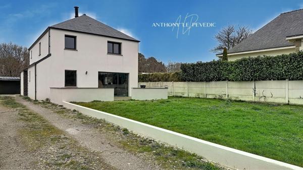 Maison - 8 pièces - 148m2