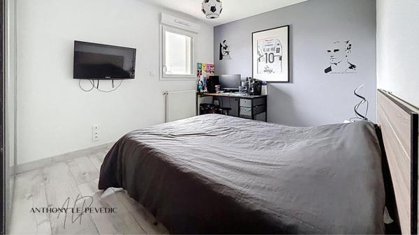 Maison - 8 pièces - 148m2