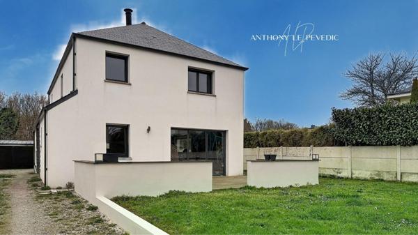 Maison - 8 pièces - 148m2