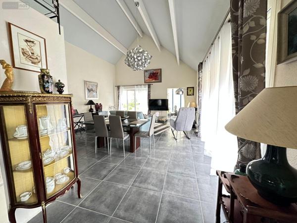 Maison à vendre à Montrichard-Val-de-Cher dans le Loir-et-Cher (41400), ref : 12101/1218