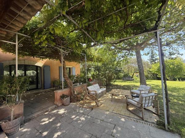 Vente / Maison à Robion (84440)