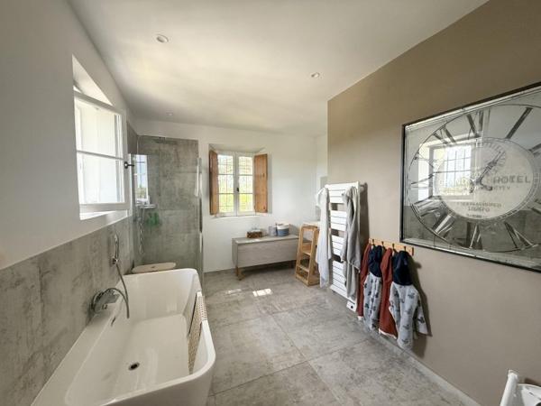 Vente / Maison à Robion (84440)